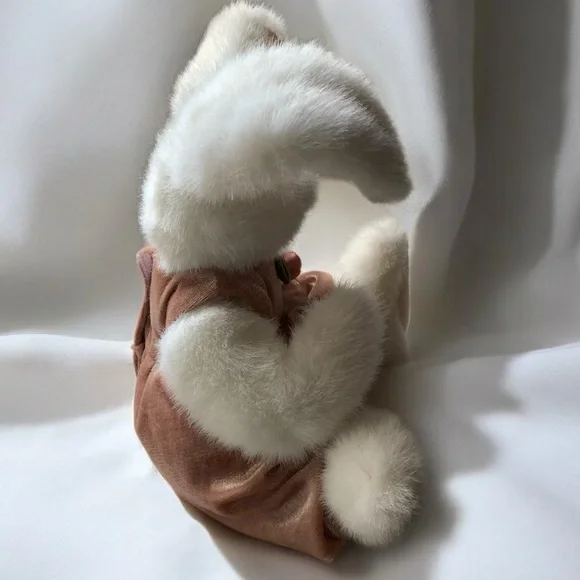 Vintage 1993 TY Attic Treasures “Sara” Soft White Bunny Rabbit Plush Toy Easter - Picture 7 of 12